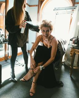 Kate Walsh feet photo thumbnail