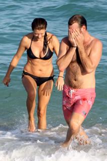 Kate Walsh feet photo thumbnail