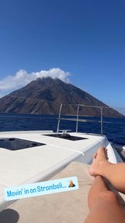 Kate Walsh feet photo thumbnail