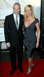 Kate Winslet feet photo thumbnail