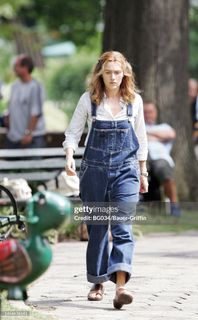 Kate Winslet feet photo 16