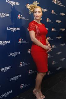 Kate Winslet feet photo thumbnail