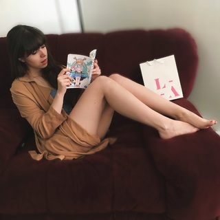 Kate Witcher feet photo 1