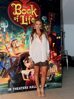 Kate del Castillo feet photo thumbnail