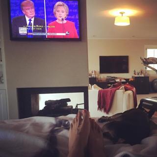 Kate del Castillo feet photo thumbnail