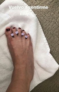 Kate del Castillo feet photo thumbnail
