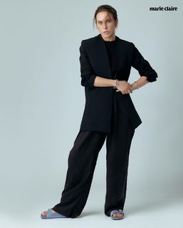 Kate del Castillo feet photo thumbnail