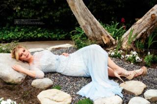 Katee Sackhoff feet photo thumbnail