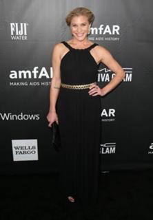 Katee Sackhoff feet photo thumbnail