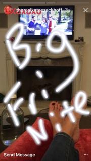 Katee Sackhoff feet photo thumbnail