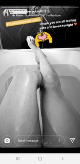 Katee Sackhoff feet photo thumbnail