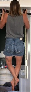Katee Sackhoff feet photo thumbnail