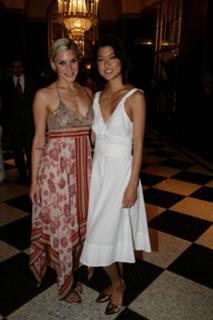 Katee Sackhoff feet photo thumbnail