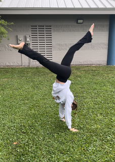 Katelyn Campisi feet photo thumbnail