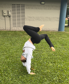 Katelyn Campisi feet photo thumbnail