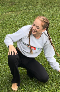 Katelyn Campisi feet photo thumbnail