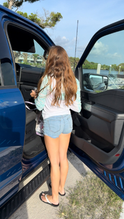 Katelyn Campisi feet photo thumbnail