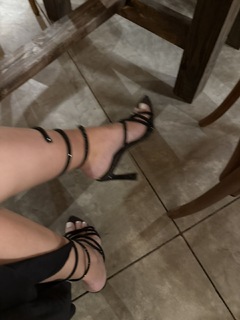 Katelyn Campisi feet photo thumbnail