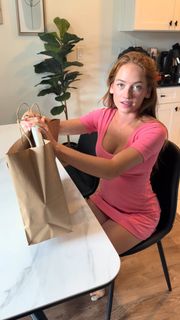 Katelyn Campisi feet photo thumbnail