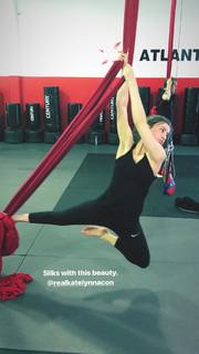 Katelyn Nacon feet photo thumbnail