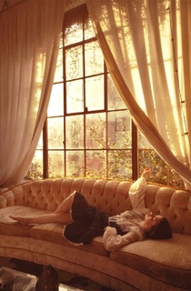 Katelyn Nacon feet photo thumbnail