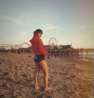 Katelyn Ohashi feet photo thumbnail