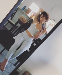 Katelyn Ohashi feet photo thumbnail
