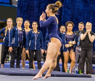 Katelyn Ohashi feet photo thumbnail