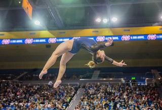 Katelyn Ohashi feet photo thumbnail