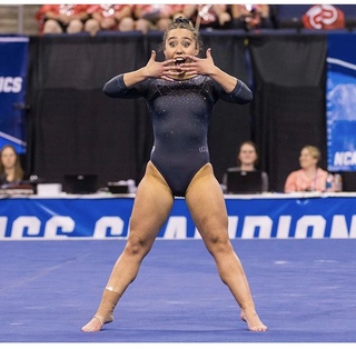 Katelyn Ohashi feet photo thumbnail