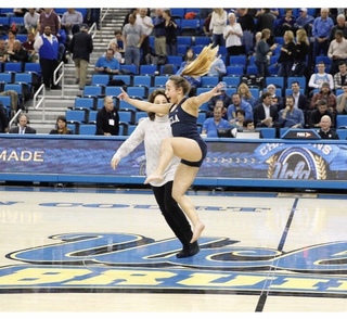 Katelyn Ohashi feet photo thumbnail