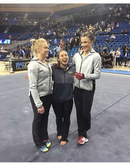 Katelyn Ohashi feet photo thumbnail