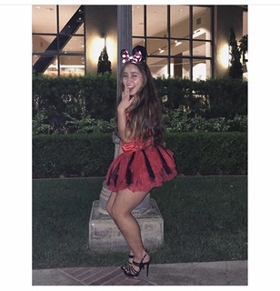 Katelyn Ohashi feet photo thumbnail
