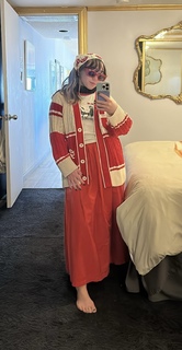 Katelyn Ohashi feet photo thumbnail