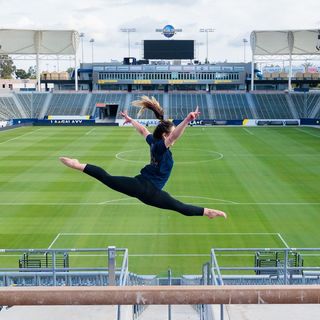 Katelyn Ohashi feet photo thumbnail