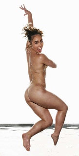 Katelyn Ohashi feet photo thumbnail