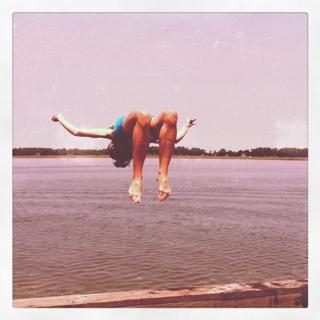 Katelyn Tarver feet photo 6