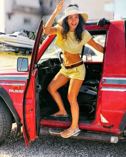 Katerina Geronikolou feet photo 5