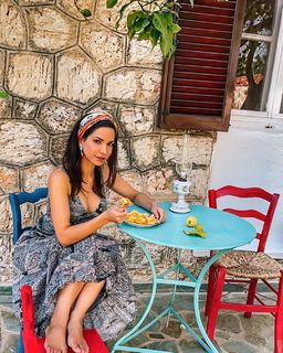 Katerina Geronikolou feet photo 4