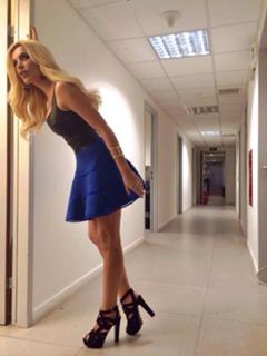 Katerina Kainourgiou feet photo thumbnail