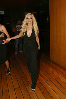 Katerina Kainourgiou feet photo thumbnail