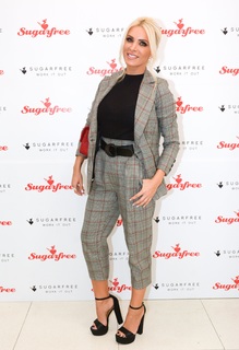 Katerina Kainourgiou feet photo thumbnail