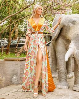 Katerina Kainourgiou feet photo thumbnail