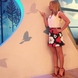 Katerina Karavatou feet photo thumbnail