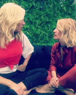 Katerina Karavatou feet photo thumbnail