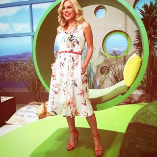 Katerina Karavatou feet photo thumbnail