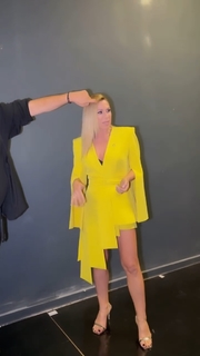 Katerina Karavatou feet photo thumbnail