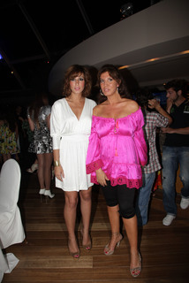 Katerina Papoutsaki feet photo thumbnail