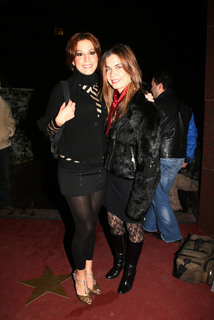 Katerina Papoutsaki feet photo thumbnail