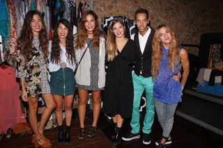 Katerina Papoutsaki feet photo thumbnail